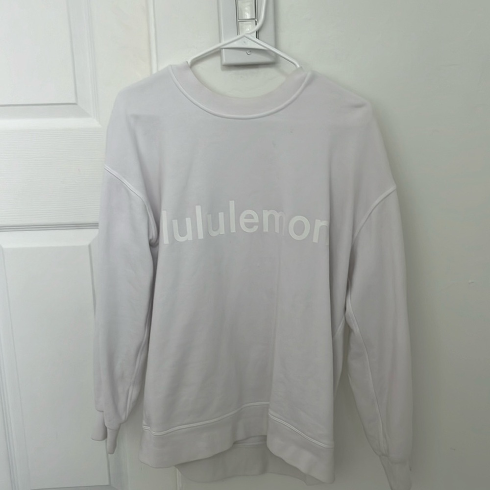Lululemon crewneck